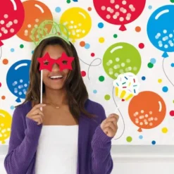 Balloon Cheer Photo Backdrop
